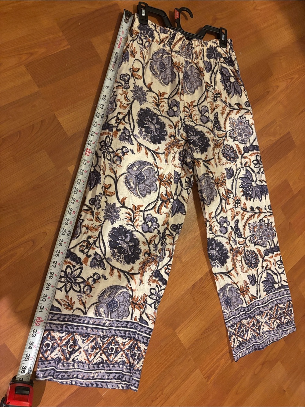 Nicole Miller Cream Wide-Leg Pants with Purple and Brown Floral Pattern - Picture 2 of 7